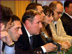 Հանդիպում երիտասարդության հետ
